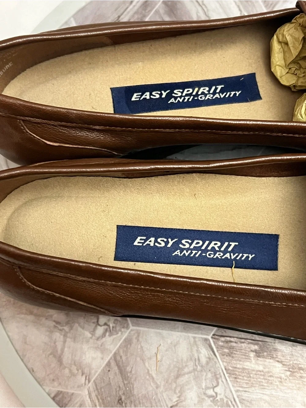 Easy Spirit Anti-Gravity Treasure Brown Leather Slip On Loafers Women’s 7.5 B